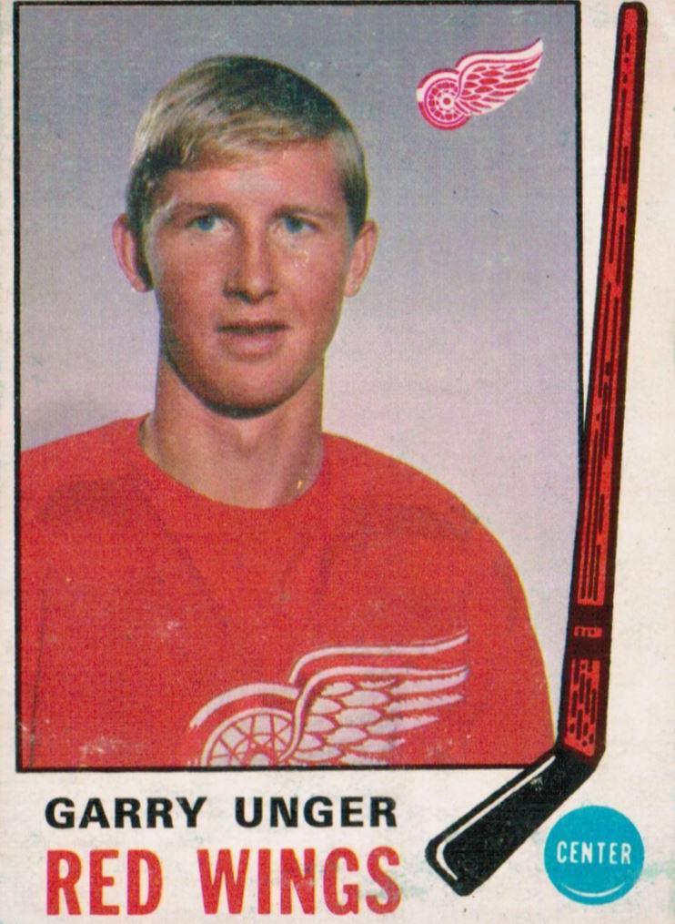 1969 O-Pee-Chee Hockey Garry Unger #159 PSA 9
