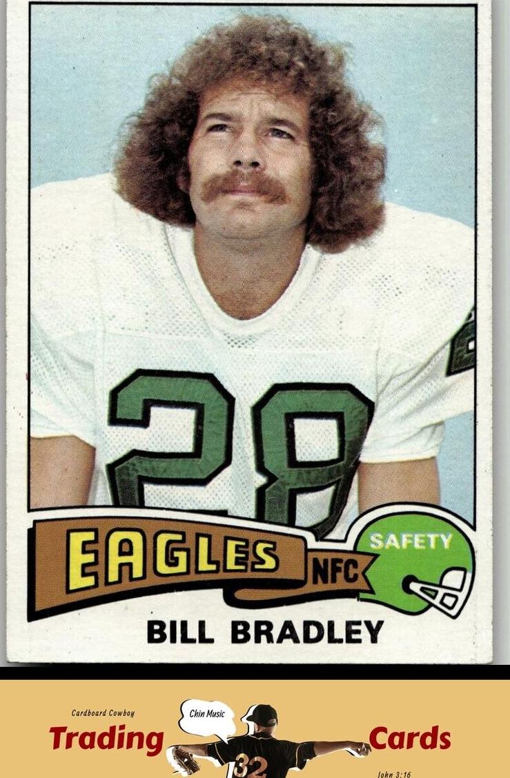 1975 Topps Football Bill Bradley #276 PSA 9
