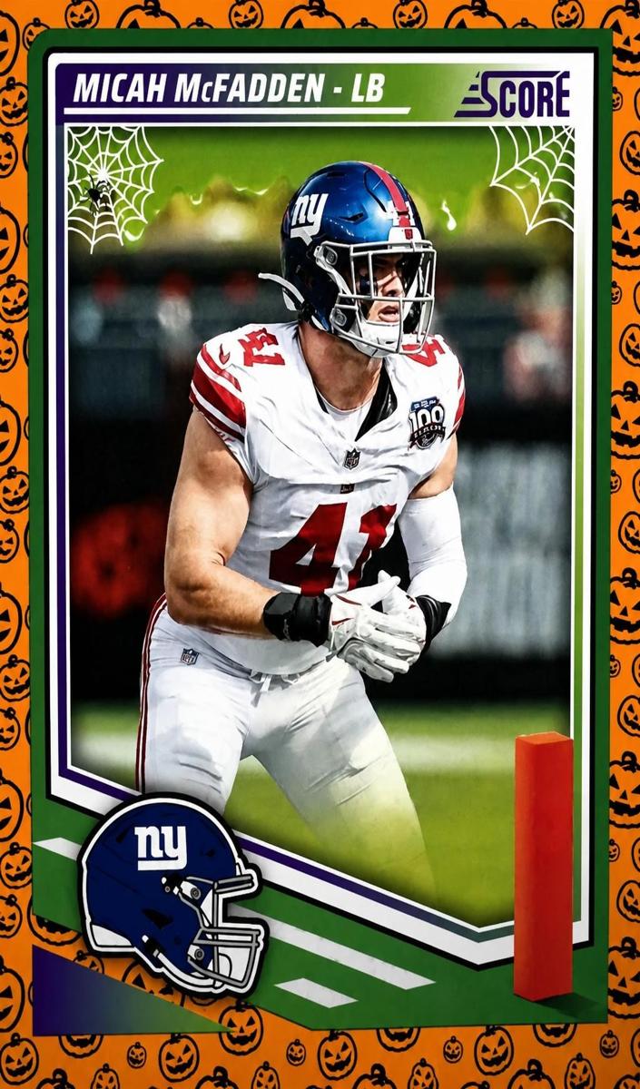 2025 Panini Score Football Pumpkin Micah McFadden #216