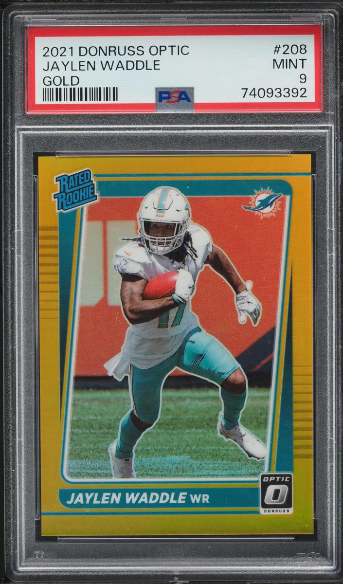 2021 Donruss Optic Football Gold Jaylen Waddle #208 PSA 9
