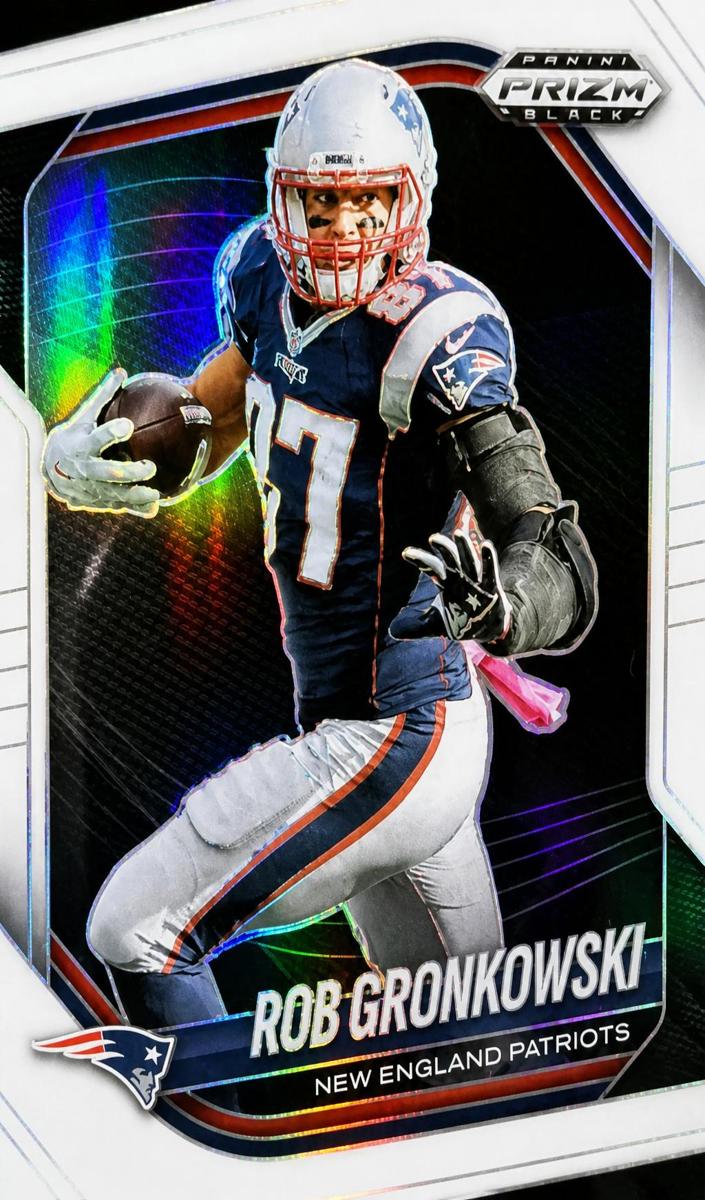 2025 Panini Prizm Black Football White Rob Gronkowski #52