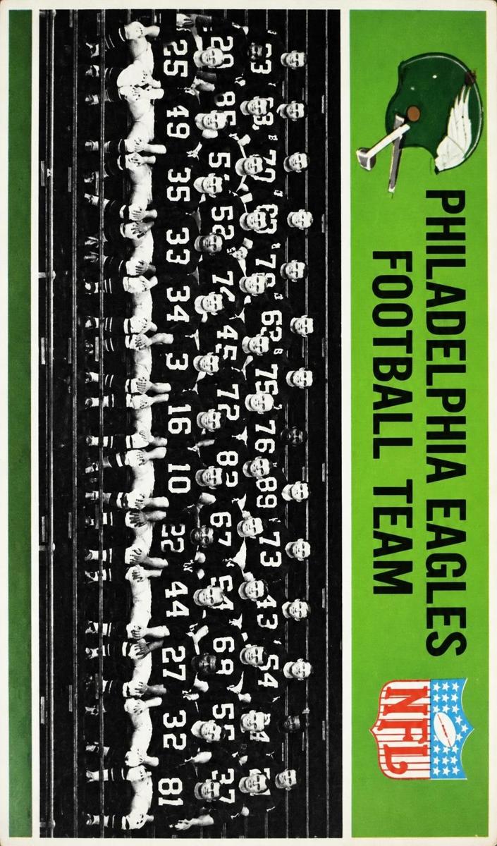 1965 Philadelphia Football Philadelphia Eagles #127 PSA 8