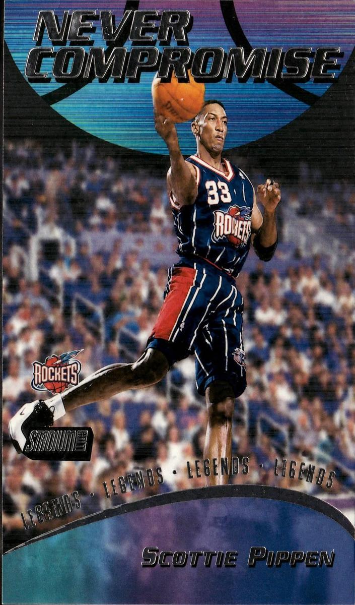 1999 Topps Stadium Club Basketball Scottie Pippen #NC22 SGC 9