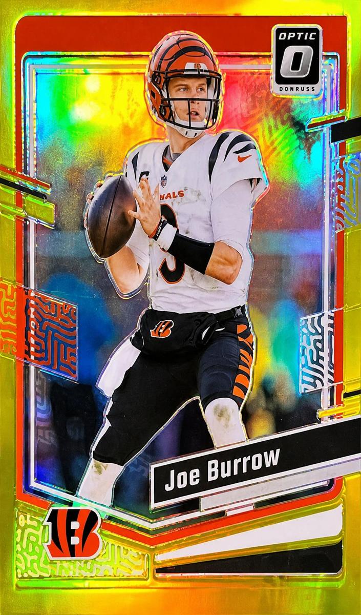 2023 Donruss Optic Football Gold Joe Burrow #42 PSA 10
