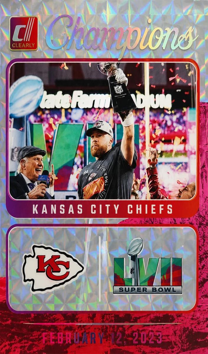 2023 Panini Clearly Donruss Football Holo Mosaic Travis Kelce #5