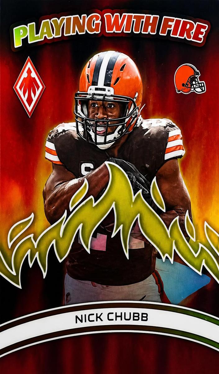 2023 Panini Phoenix Football Yellow Nick Chubb #FU-9