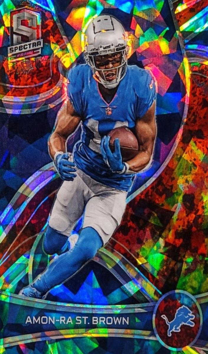 2022 Panini Spectra Football Astral Amon-Ra St. Brown #33 PSA 10