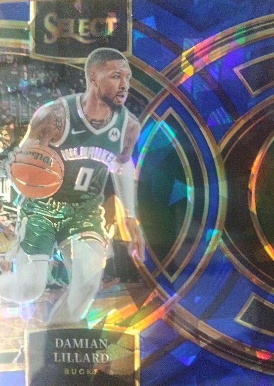 2023 Panini Select Basketball Blue Cracked Ice Damian Lillard #138
