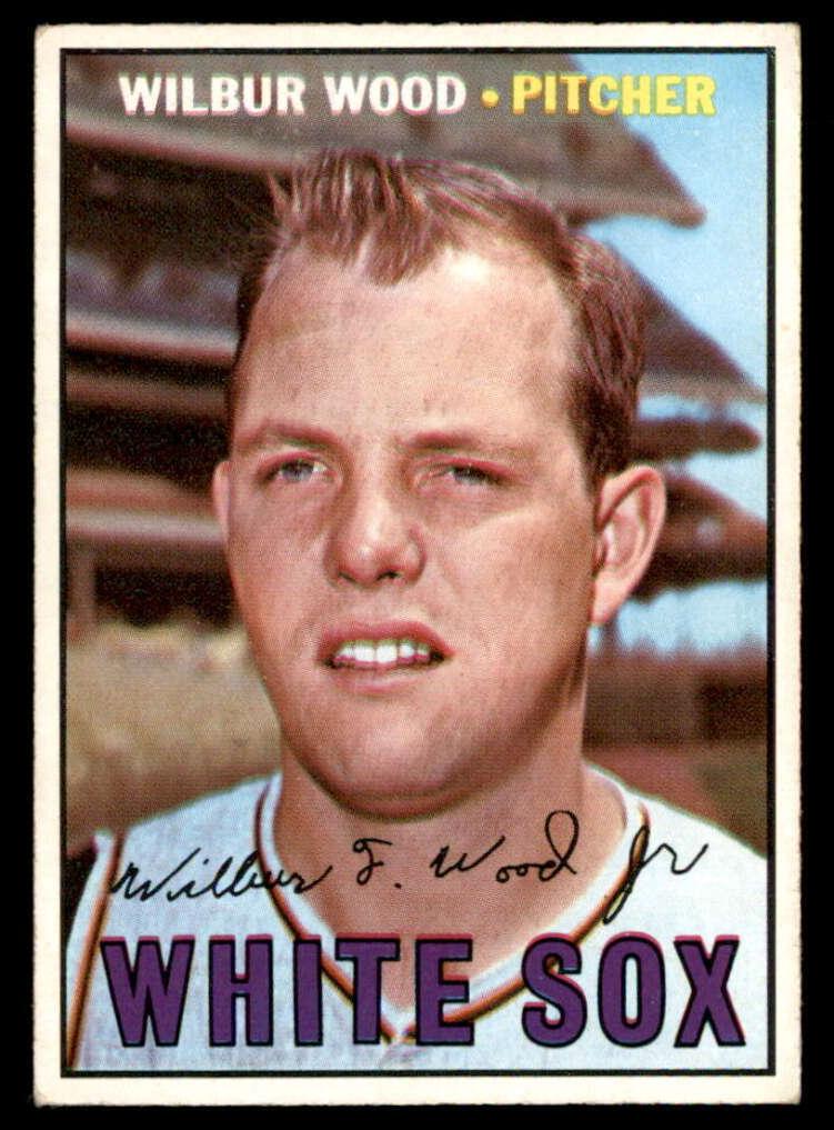 1967 Topps Baseball Wilbur Wood #391 PSA 8