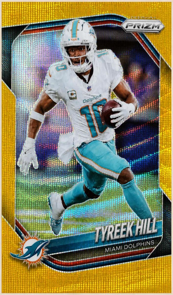 2024 Panini Prizm Football Gold Wave Tyreek Hill #177