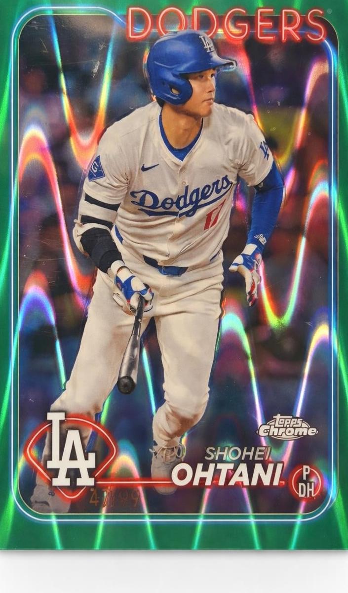2024 Topps Chrome Baseball Green Raywave Shohei Ohtani #1