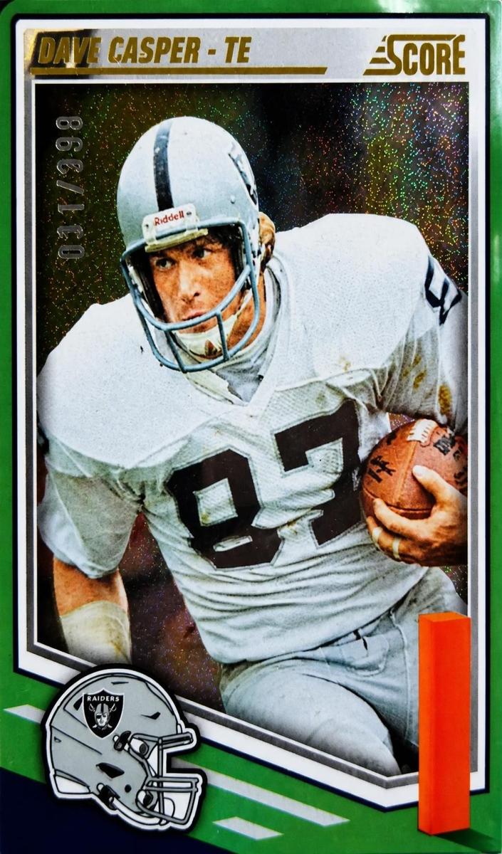 2025 Panini Score Football Dots Blue Dave Casper #83