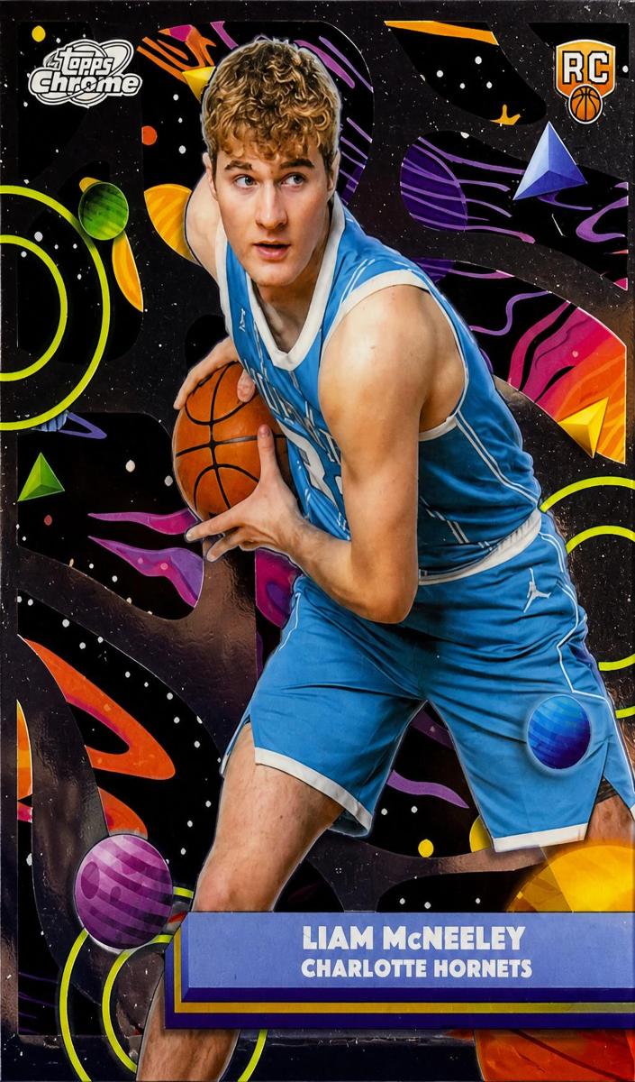 2025 Topps Cosmic Chrome Basketball Liam McNeeley #153