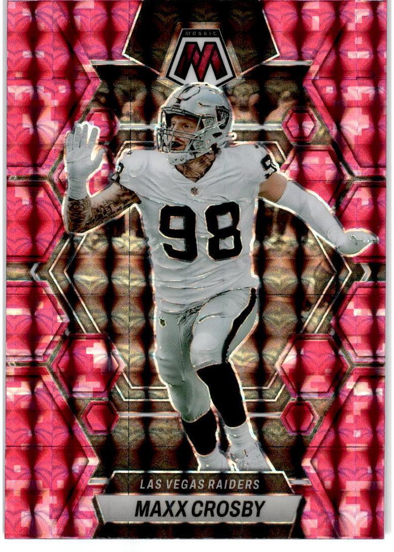 2023 Panini Mosaic Football Camo Pink Maxx Crosby #123 CGC 9.5