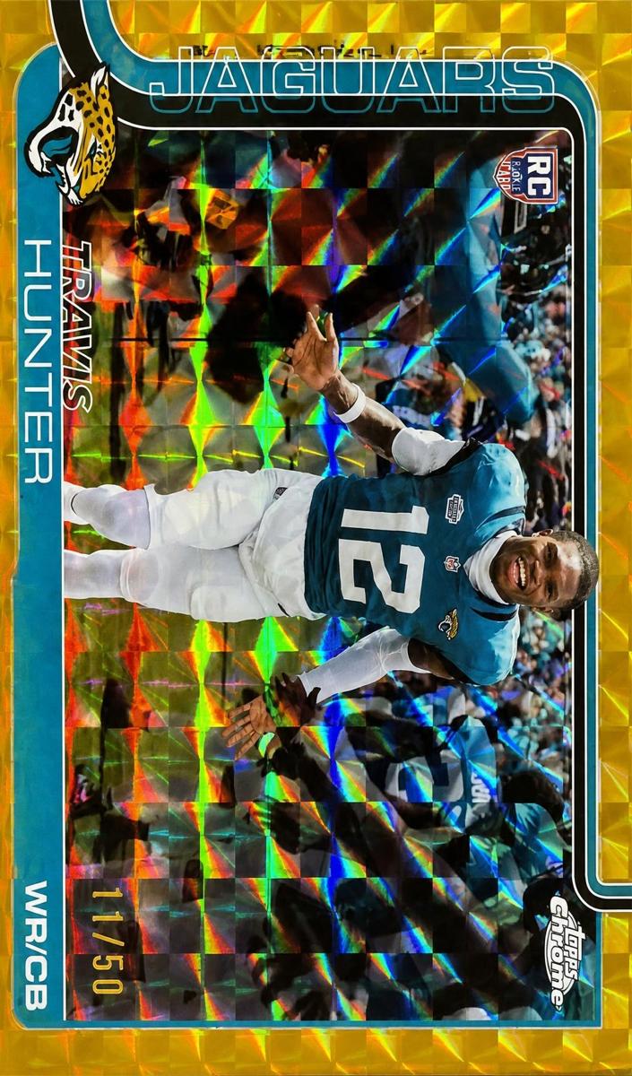 2025 Topps Chrome Football Gold Geometric Refractor Travis Hunter #332