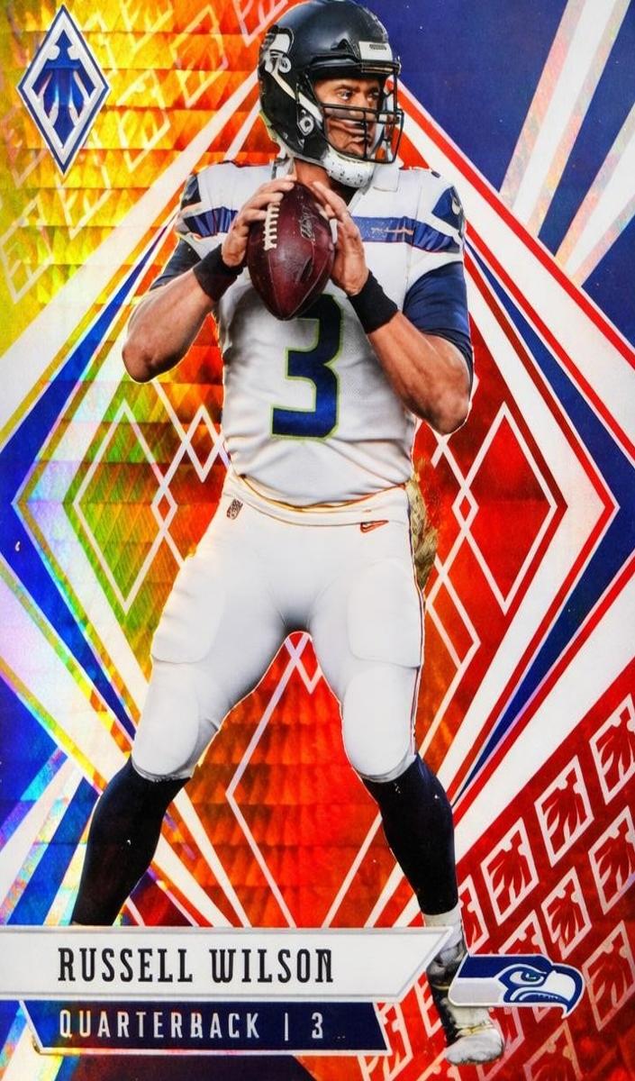 2020 Panini Phoenix Football Fire Burst Russell Wilson #98 PSA 9