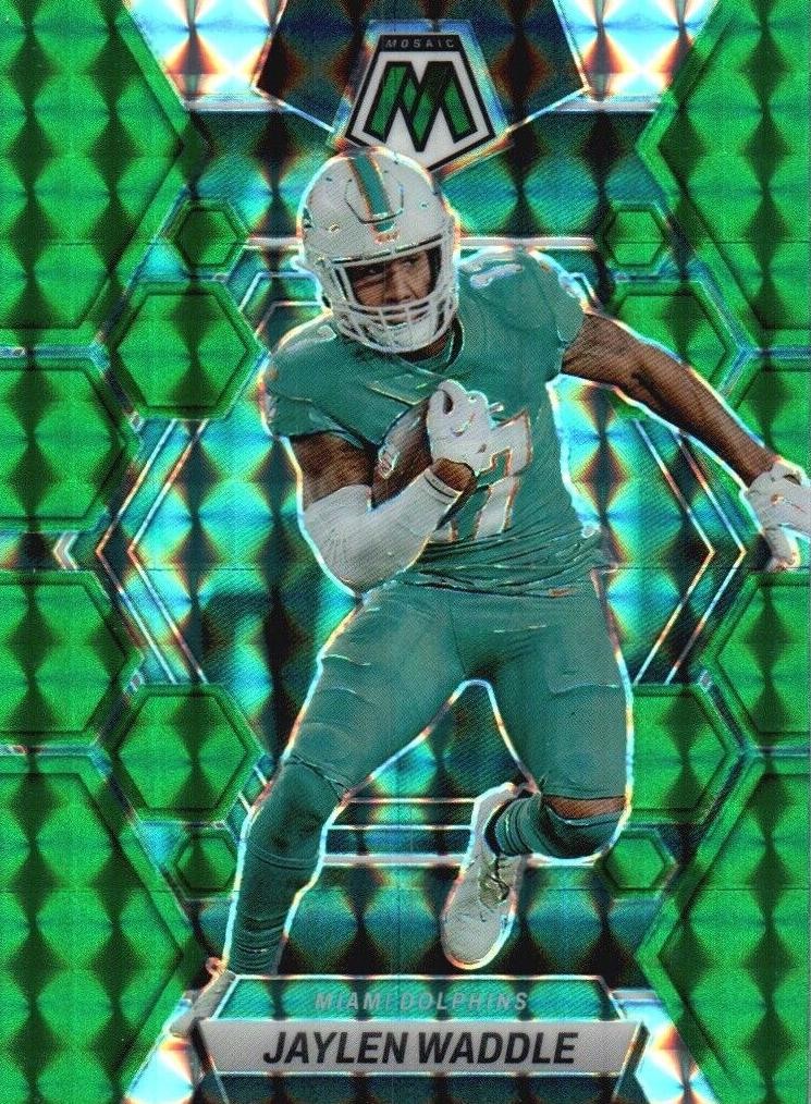 2023 Panini Mosaic Football Green Jaylen Waddle #145
