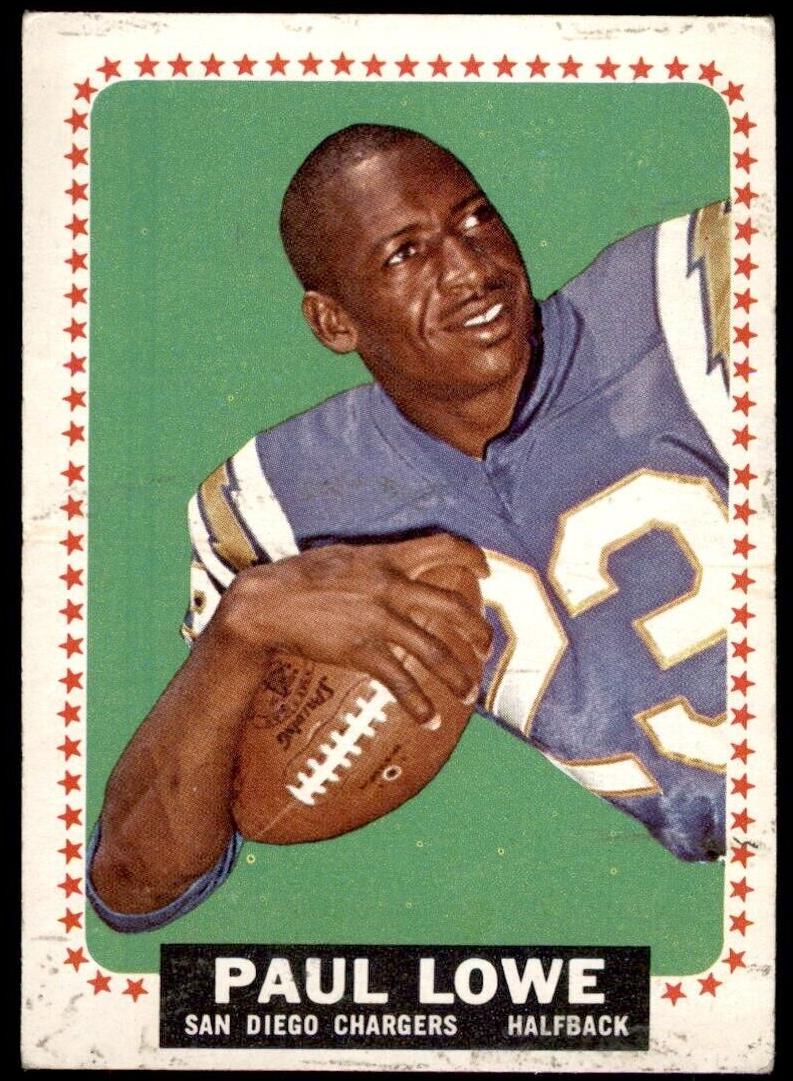 1964 Topps Football Paul Lowe #165 PSA 8