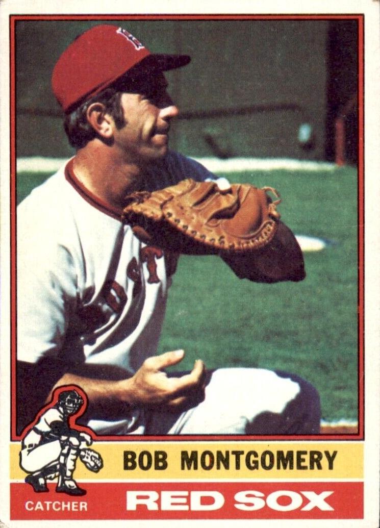 1976 Topps Baseball Bob Montgomery #523 PSA 8