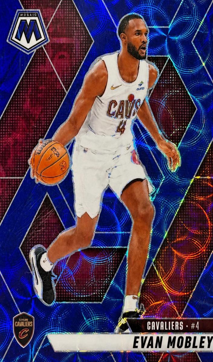 2024 Panini Mosaic Basketball International Blue Evan Mobley #133