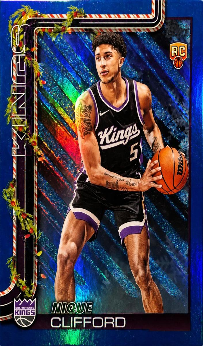 2025 Topps Holiday Basketball Blue Metallic Glitter Holiday Nique Clifford #H184