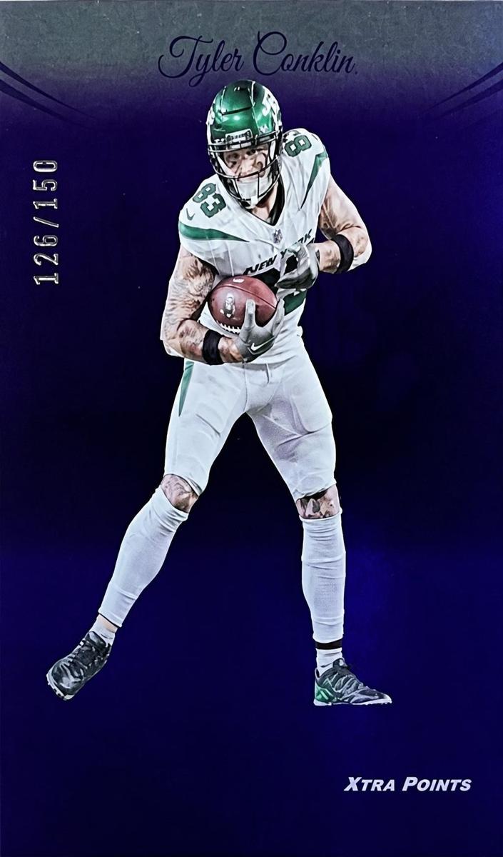 2024 Panini Prestige Football Purple Xtra Points Tyler Conklin #231