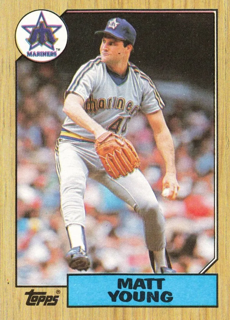 1987 Topps Baseball Matt Young #19 PSA 9