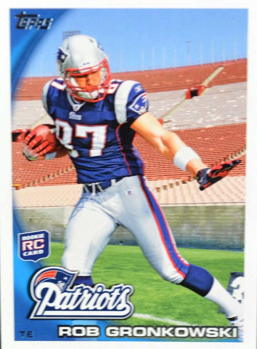 2010 Topps Football Cutting Rob Gronkowski #148 RAW Ungraded