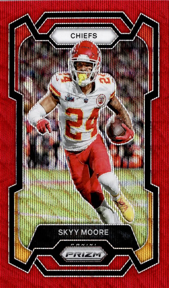 2023 Panini Prizm Football Red Wave Skyy Moore #150 PSA 10