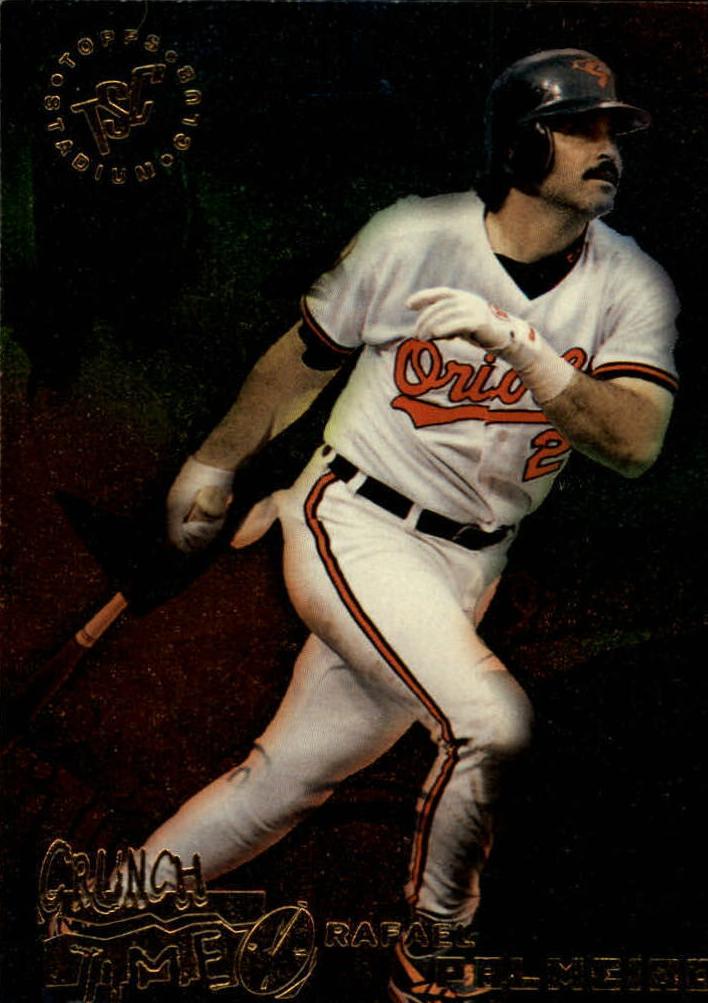 1995 Topps Stadium Club Baseball Rafael Palmeiro #17