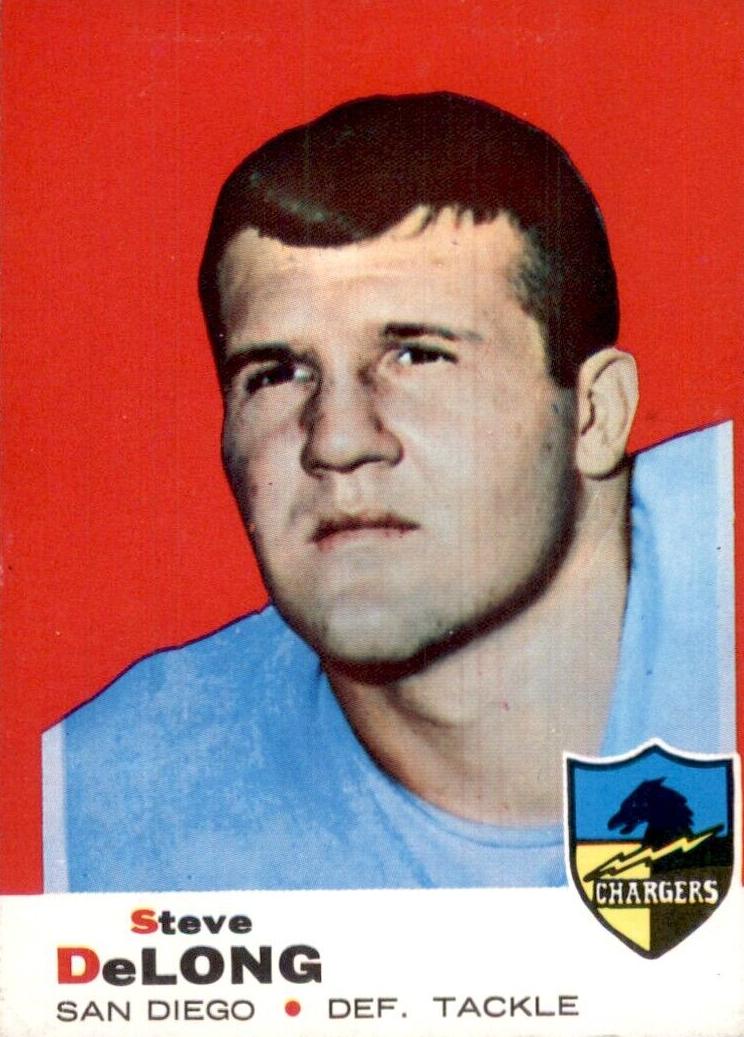 1969 Topps Football Steve Delong #129 PSA 8