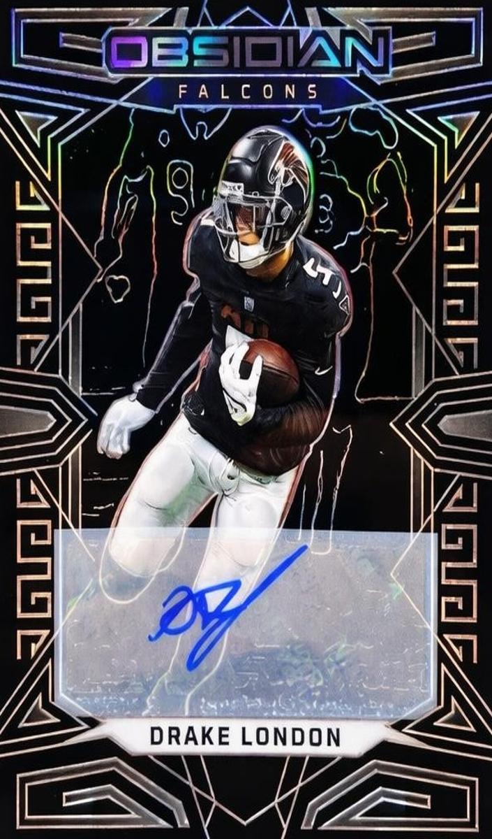 2023 Panini Obsidian Football Drake London #4 PSA 8.5