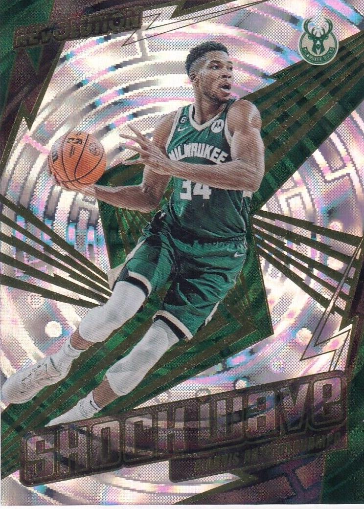 2023 Panini Revolution Basketball Fractal Giannis Antetokounmpo #4