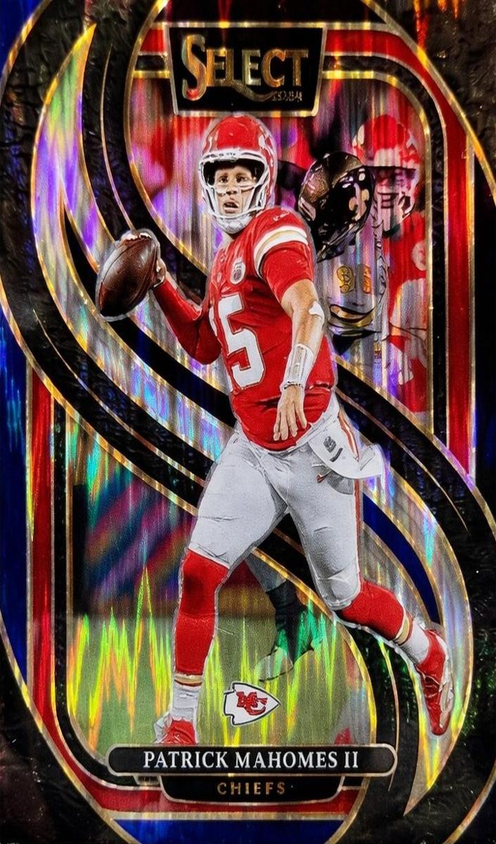 2024 Panini Select Football Red and Blue Shock Patrick Mahomes II #120 PSA 10