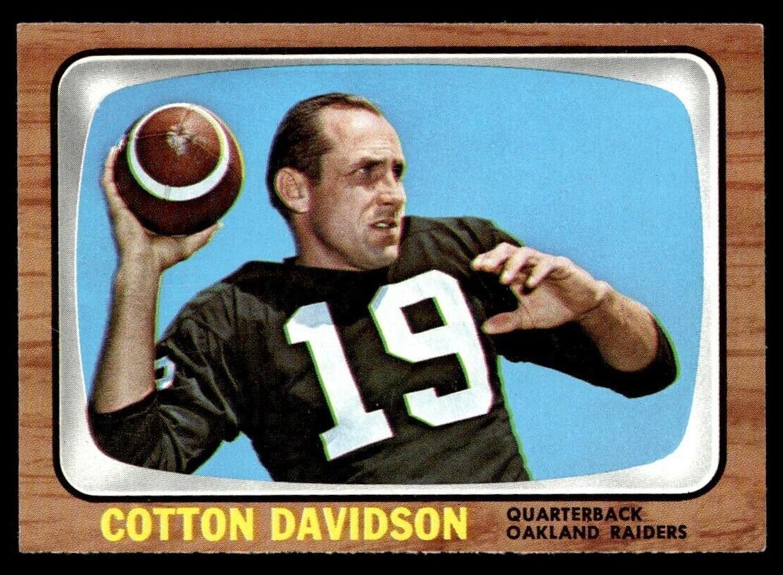 1966 Topps Football Cotton Davidson #109 PSA 8