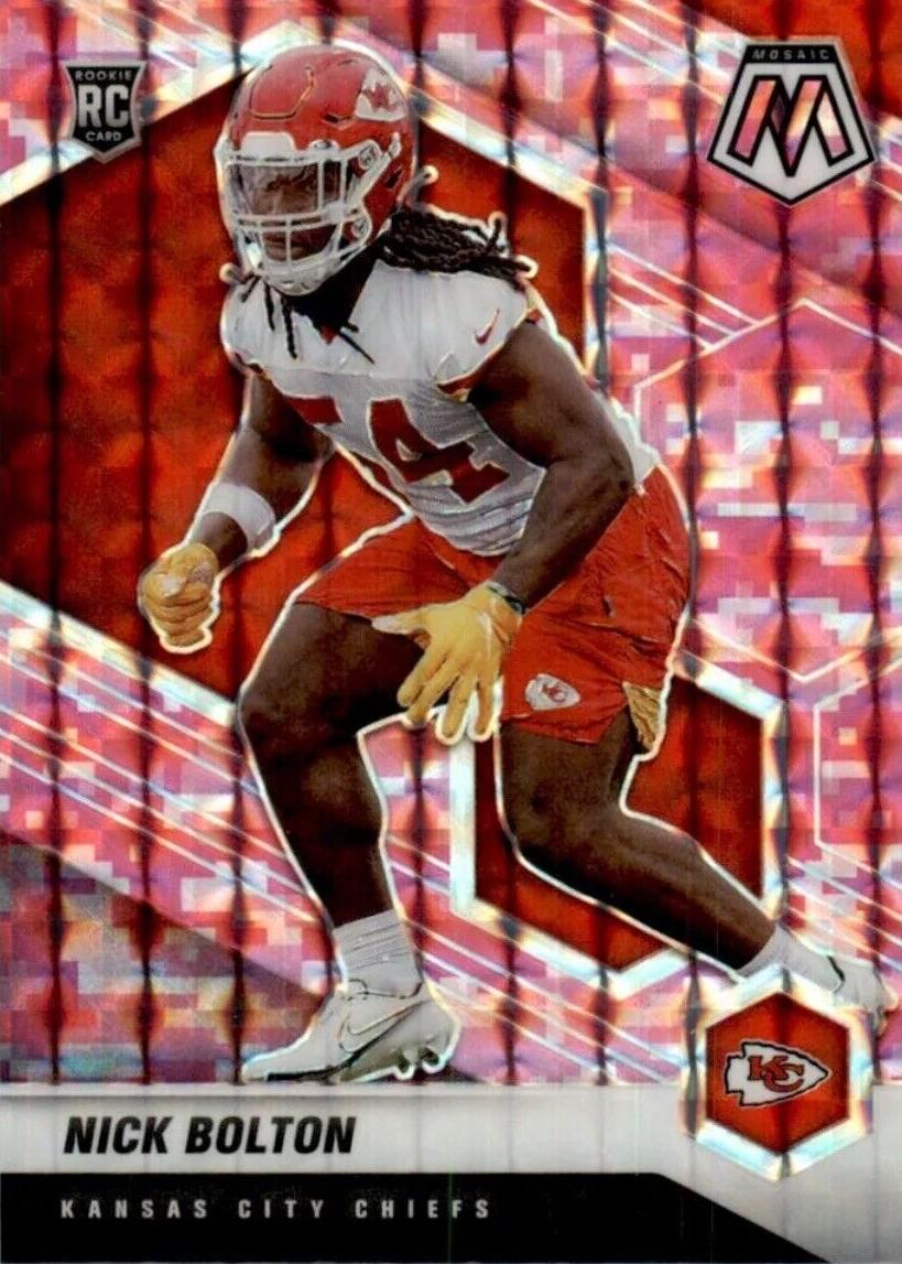 2021 Panini Mosaic Football Camo Pink Nick Bolton #366 PSA 8.5