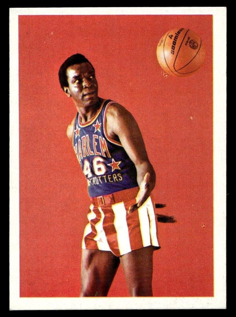 1971 Fleer Harlem Globetrotters Basketball Bob Hall #3