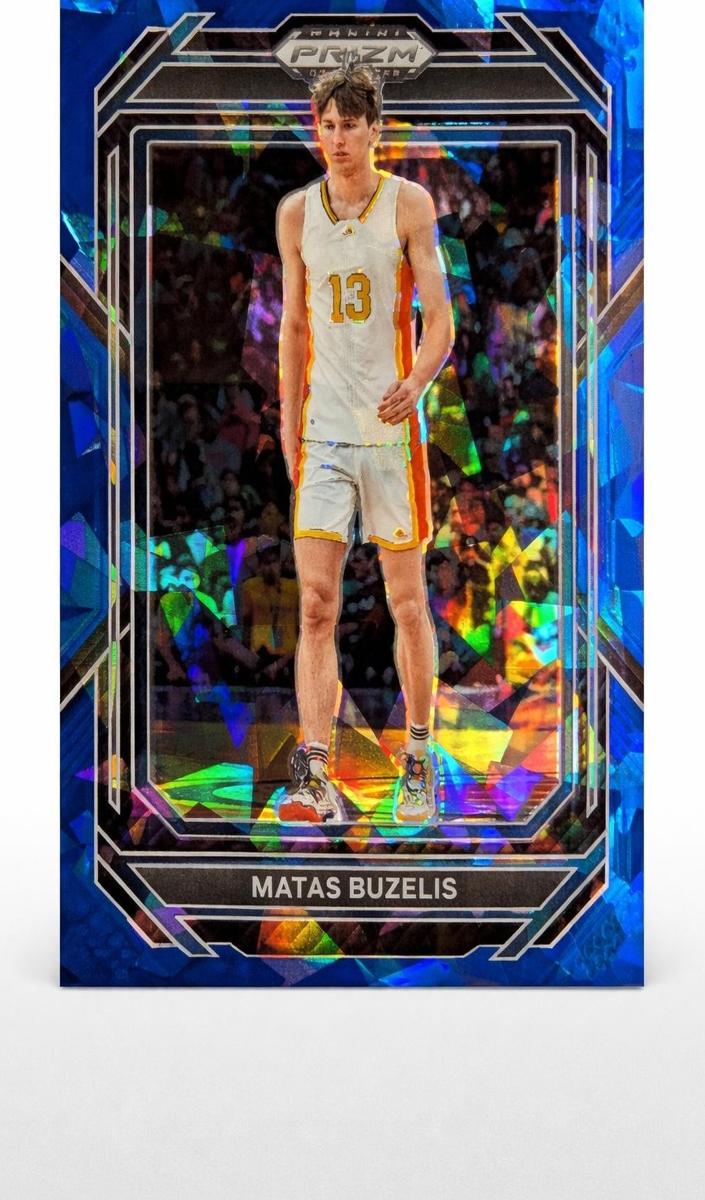 2023 Panini Prizm Draft Picks Basketball Blue Ice Matas Buzelis #13 PSA 9