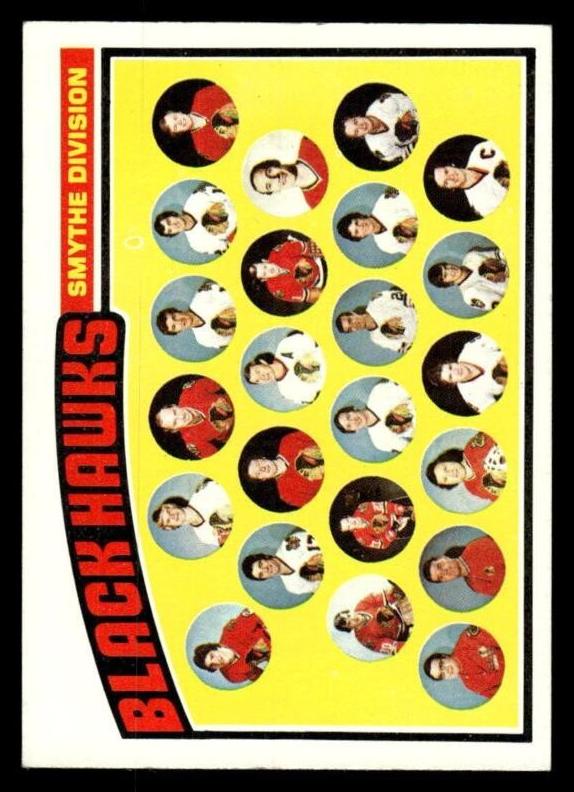 1976 Topps Hockey Blackhawks Team #136 PSA 10