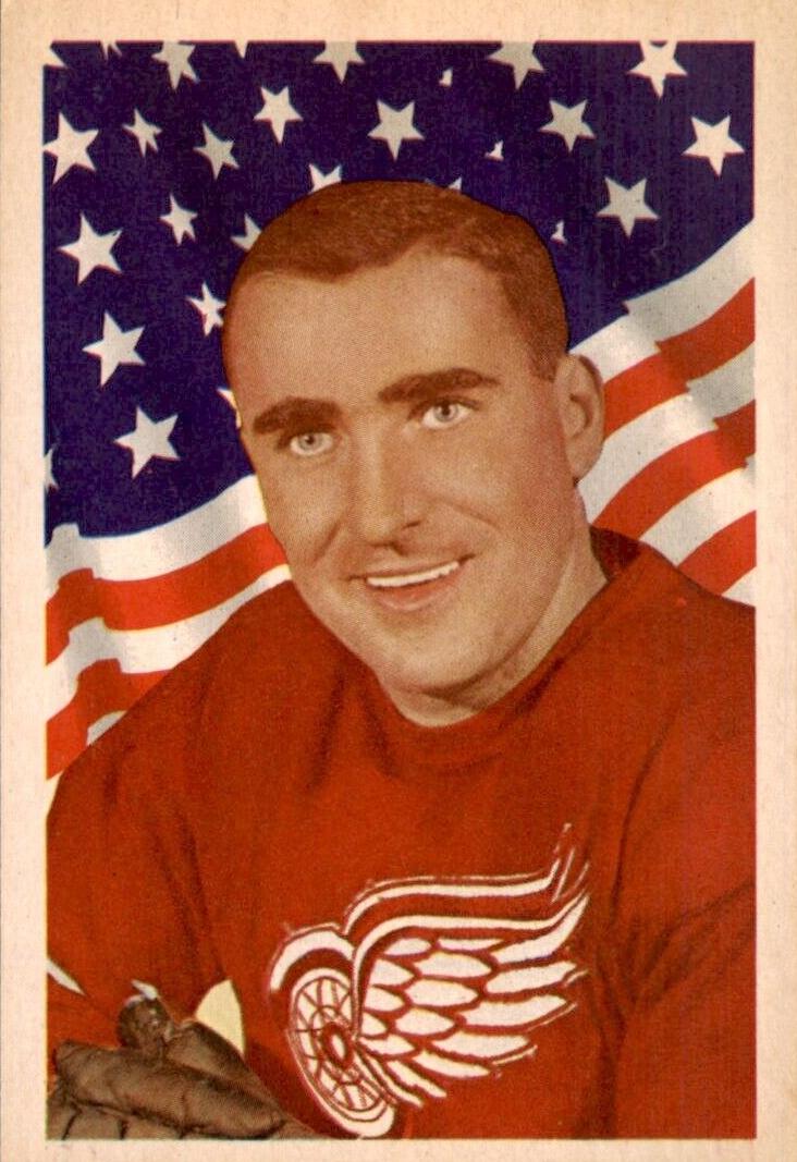 1963 Parkhurst Hockey Floyd Smith #57 PSA 7