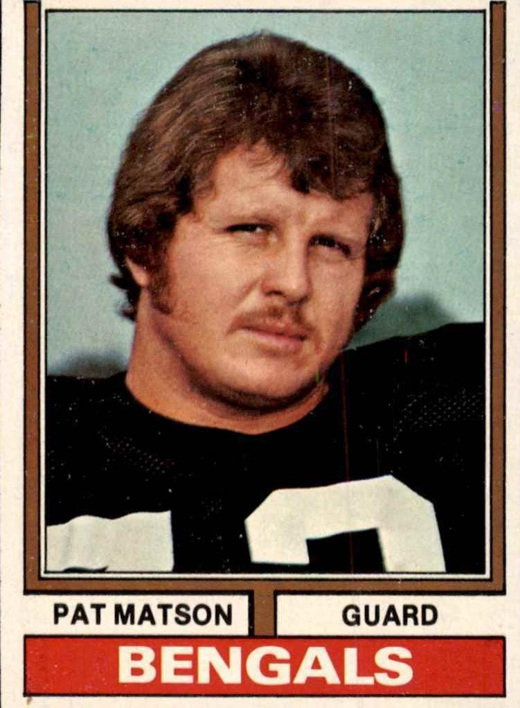 1974 Topps Football Pat Matson #9 PSA 8