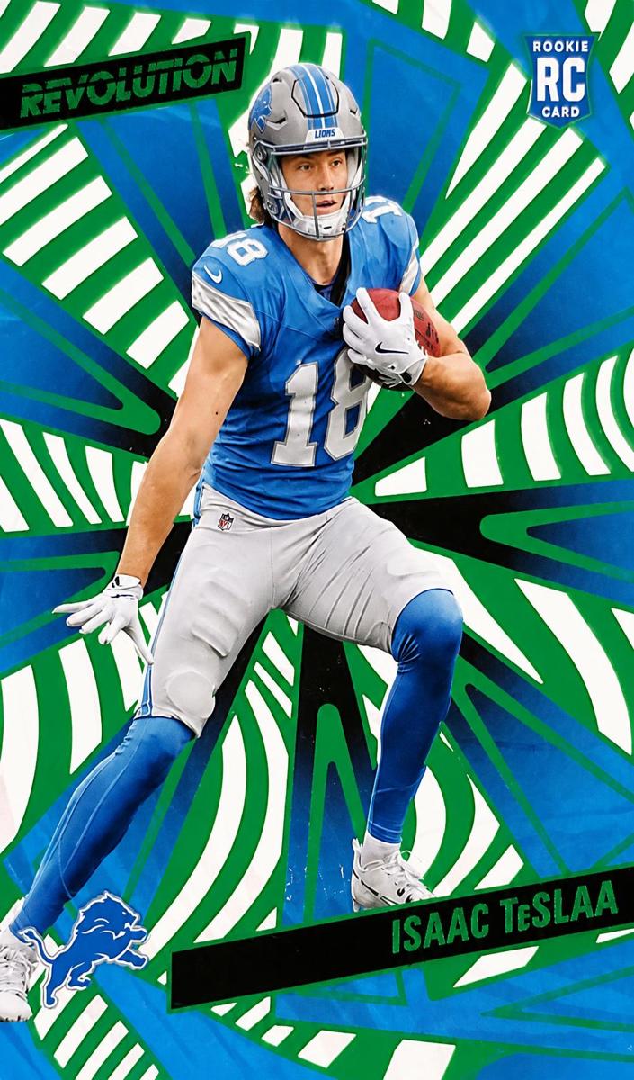 2025 Panini Revolution Football Green Swirl Isaac TeSlaa #212