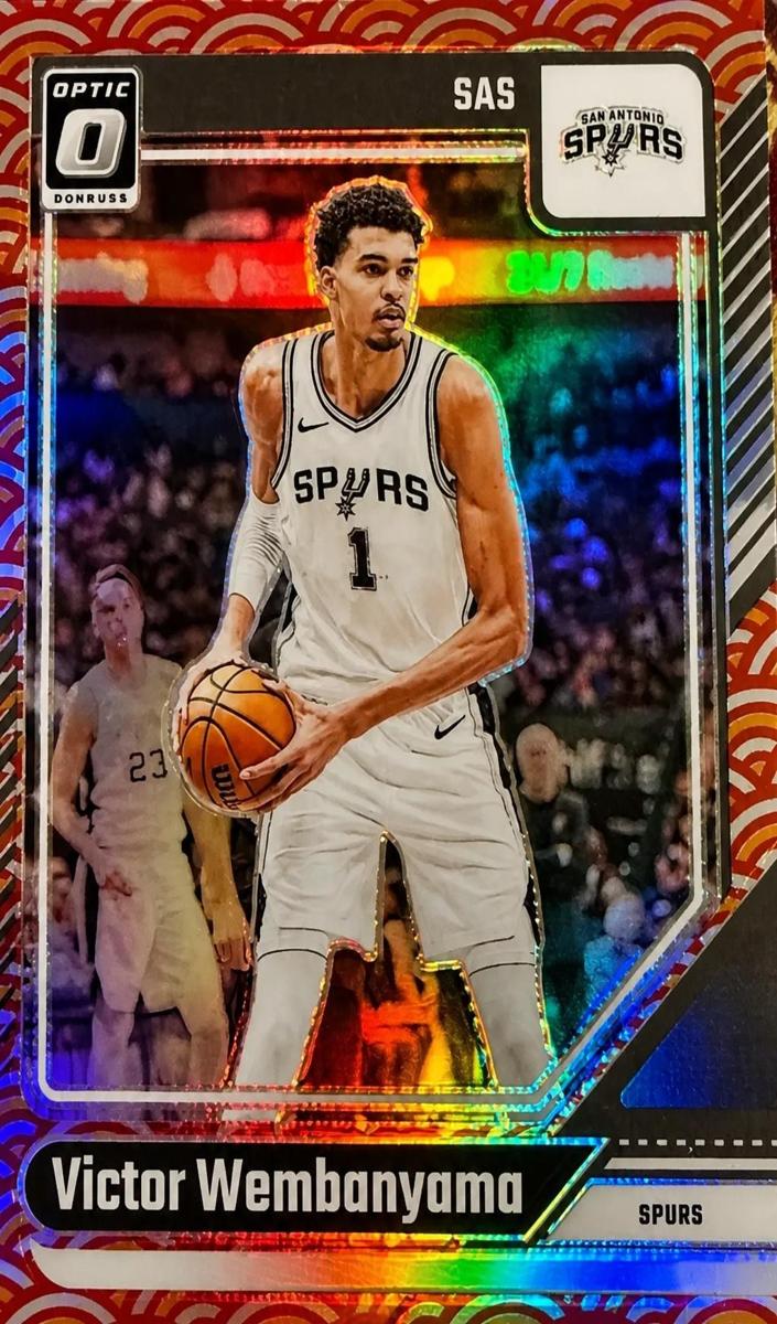 2024 Donruss Optic Basketball Photon Victor Wembanyama #45 PSA 10