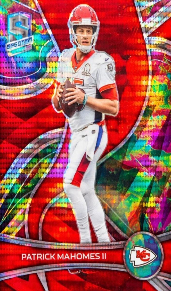2022 Panini Spectra Football Celestial Patrick Mahomes II #133 PSA 8