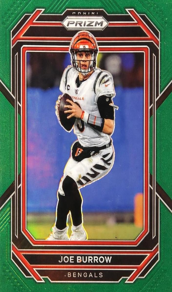 2022 Panini Prizm Football Green Joe Burrow #56 PSA 9