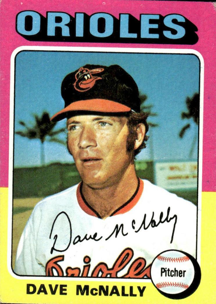 1975 Topps Baseball Dave McNally #26 PSA 9