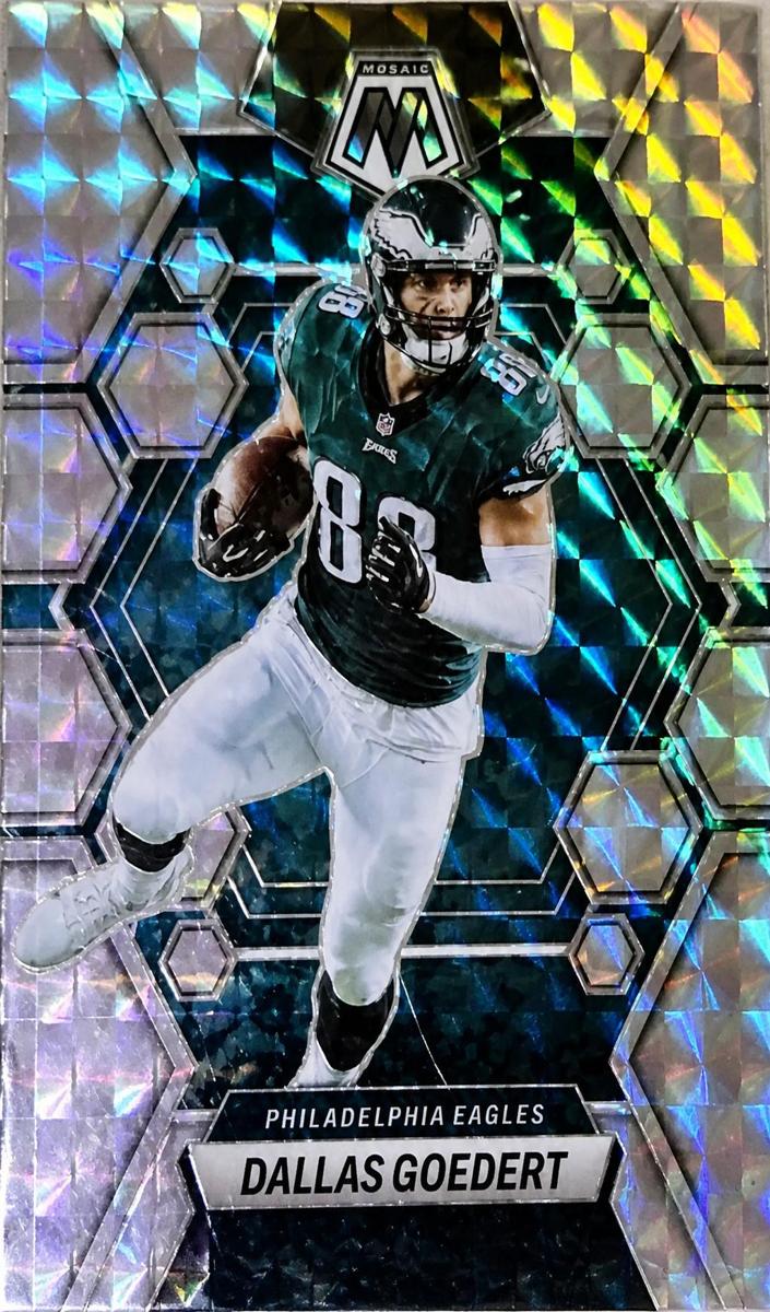 2023 Panini Mosaic Football Genesis Dallas Goedert #195 PSA 10