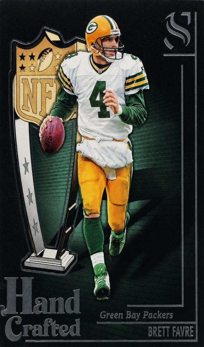 2025 Panini Silhouette Football Brett Favre #9