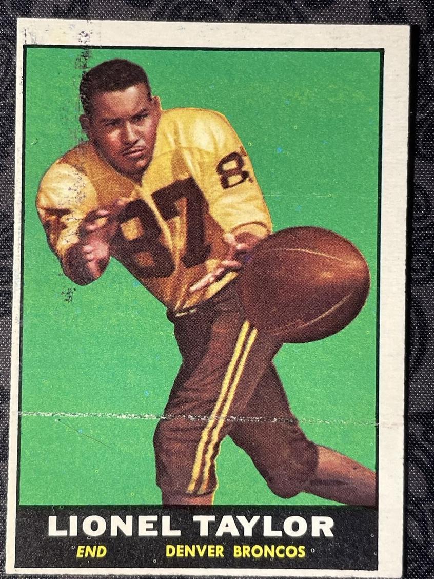 1961 Topps Football Lionel Taylor #190 PSA 8