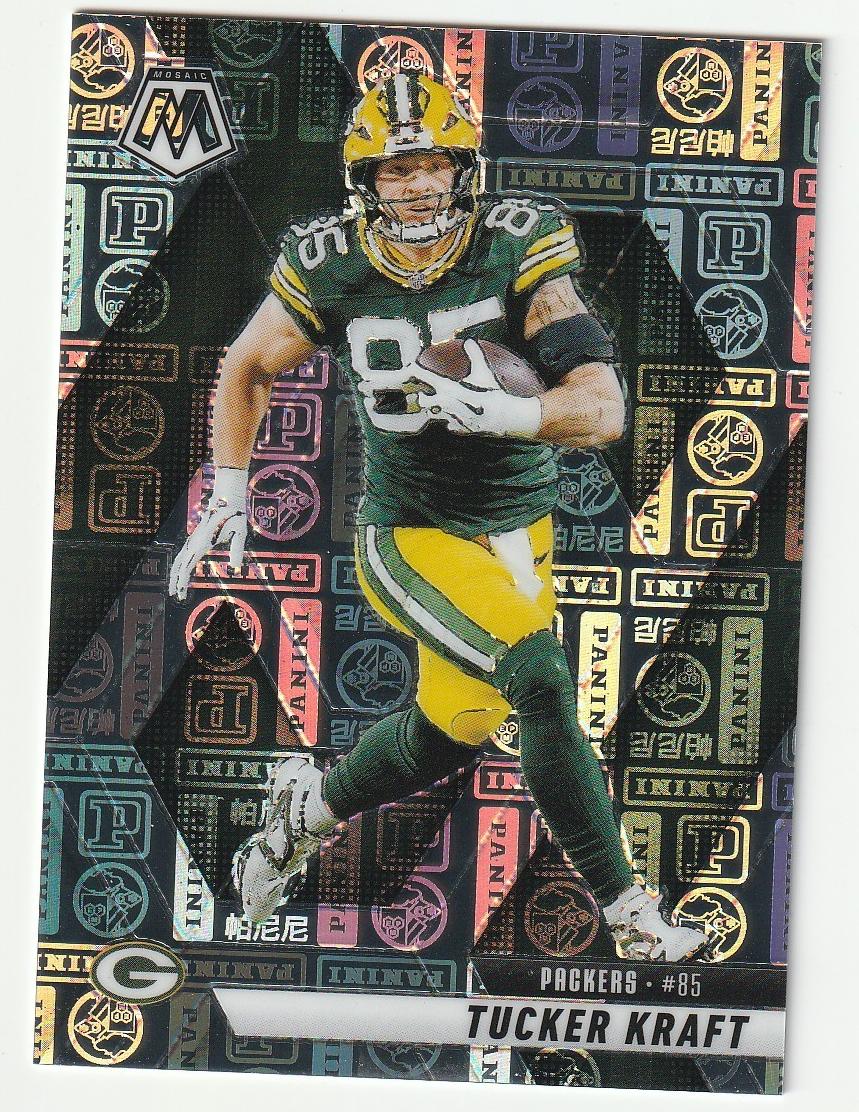 2025 Panini Mosaic Football Silver Knight Tucker Kraft #50 PSA 10